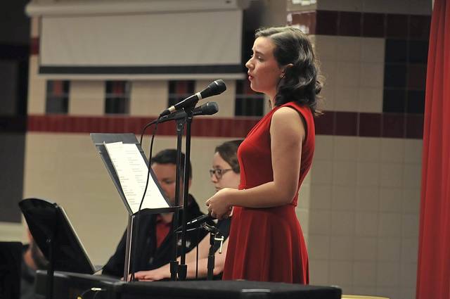 838042_web1_nj-lo-cabaret4-031419