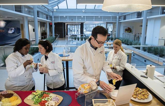 839617_web1_ptr-tns-KraftHeinz1-030619