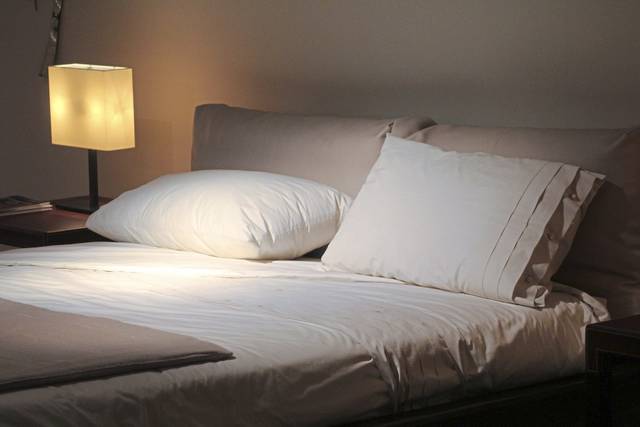 842004_web1_gtr-liv-replace-pillows-031119