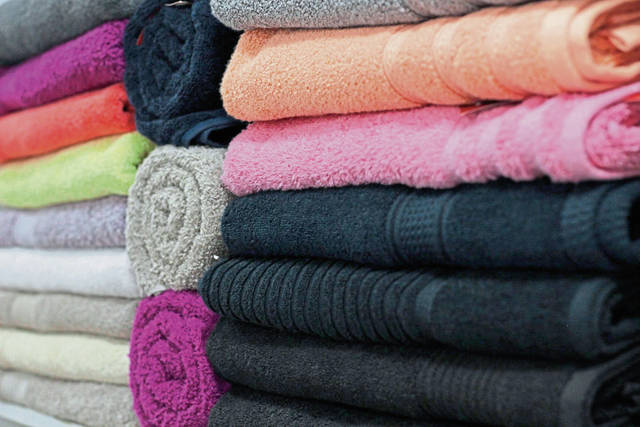 842004_web1_gtr-liv-replace-towels-031119