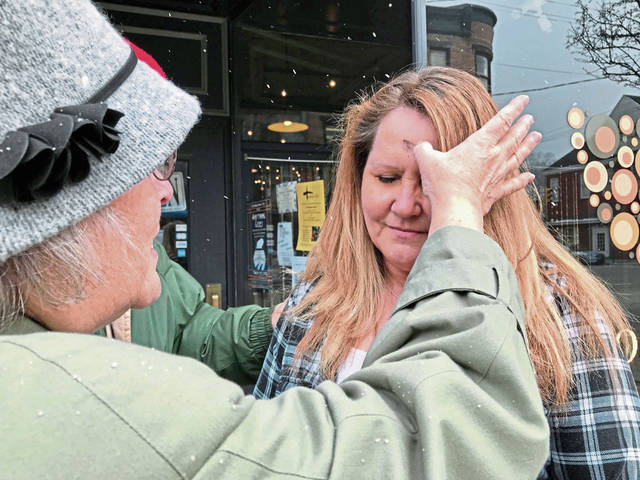 842107_web1_vnd-ashes1-030719