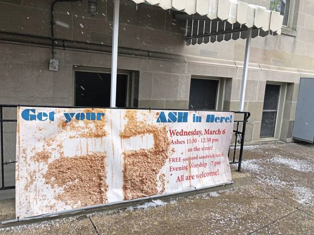844013_web1_gtr-ashsign-030719