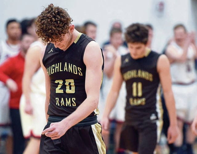 Undefeated Huntingdon pulls away from Highlands boys in state playoffs<span class="headline-video">Video <i class="fa-solid fa-circle-play"></i></span>