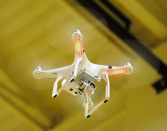 865191_web1_Drone