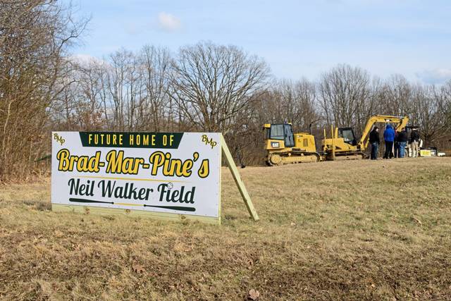 866240_web1_pcj-walkerfield4-032119