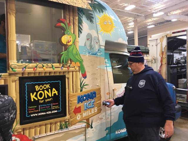 867141_web1_Te-foodtruckapalooza-032119--7-