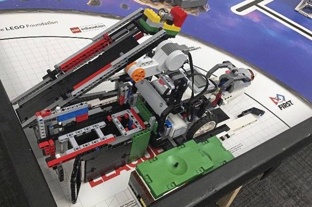 871714_web1_ms-MOSrobot6-0321119