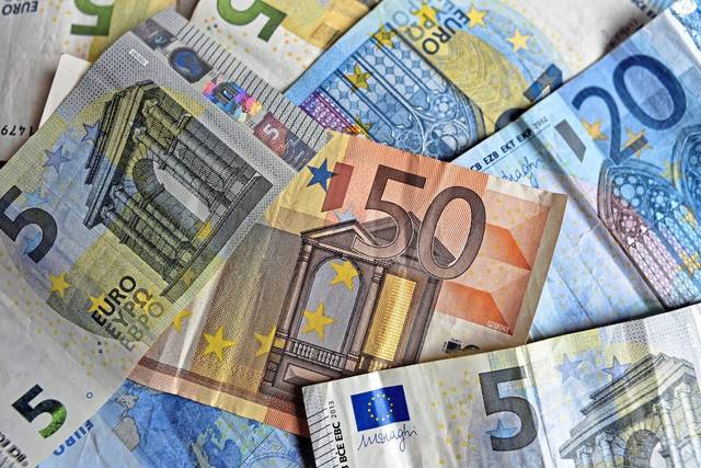 875255_web1_ptr-euro-031419