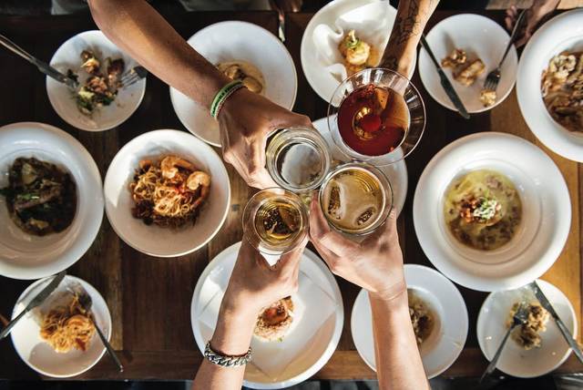 876425_web1_WEB-food-and-wine