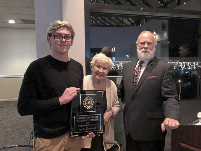 Gabe Dominick receives TJ’s Breisinger Award