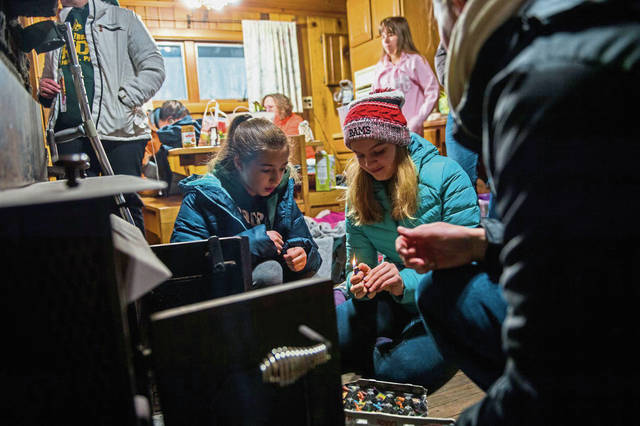 883182_web1_GTR-girlscouts1-031819