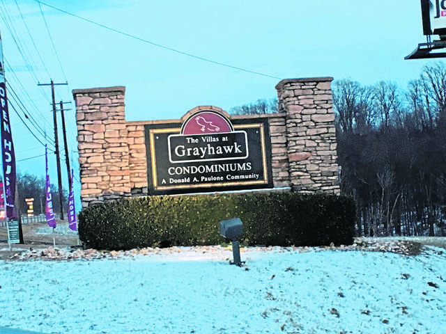 884064_web1_gtr-UnityGrayhawk-012419