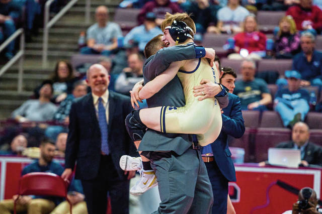Franklin Regional celebrates 3 finalists at PIAA wrestling tournament