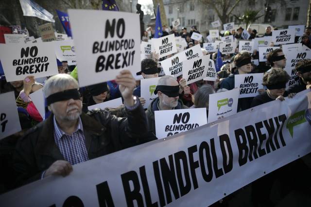 888039_web1_gtr-brexitgallery17-031519