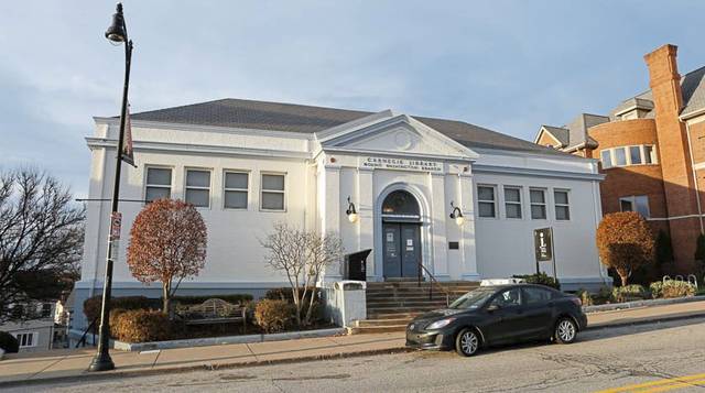 904544_web1_MtWashington-Exterior