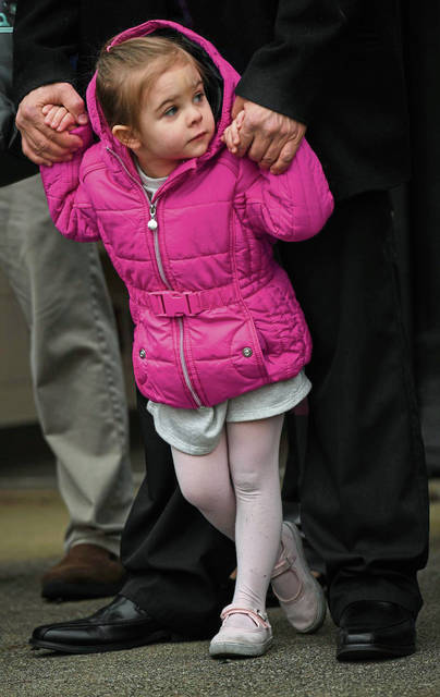914634_web1_gtr-SetonMom03-032219