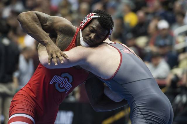 915307_web1_PTR-NCAAwrestle11-032219