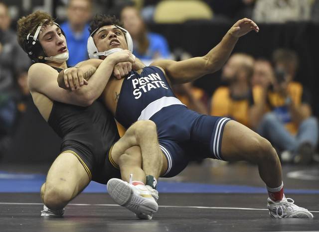 919511_web1_gtr-ncaawrestlingphoto15-032219