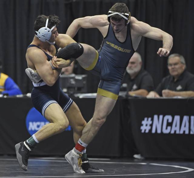 919511_web1_gtr-ncaawrestlingphoto19-032219