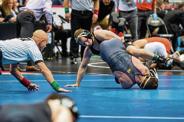 921009_web1_PTR-NCAAwrestle74-032219