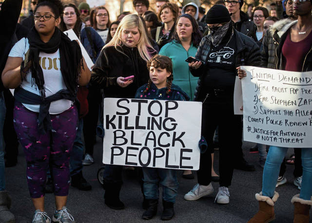 926228_web1_PTR-VerdictProtest22-032319