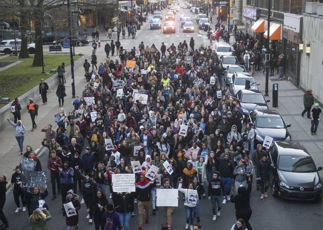 926228_web1_PTR-VerdictProtest29-032319