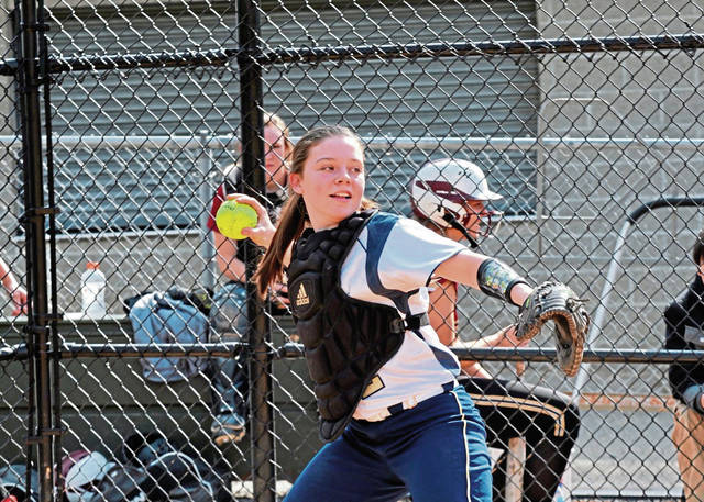 Brentwood softball team rebuilding on fly with 10 freshmen