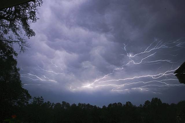940068_web1_AP_Texas_Weather