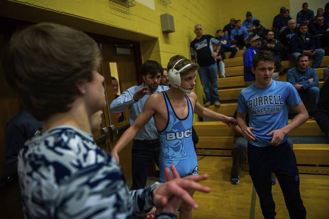 940744_web1_GTR-AAwrestling7-020319
