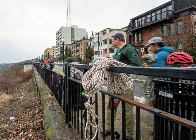 952634_web1_ptr-mtwashingtoncleanup04-033119