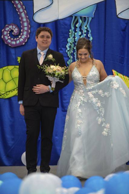 1000471_web1_gtr-YoughProm020-042719 1000471_web1_gtr-YoughProm020-042719