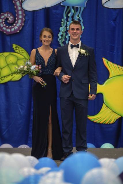 1000471_web1_gtr-YoughProm104-042719 1000471_web1_gtr-YoughProm104-042719