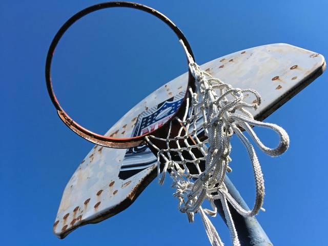 1002193_web1_ms-HoopCourt1-041819