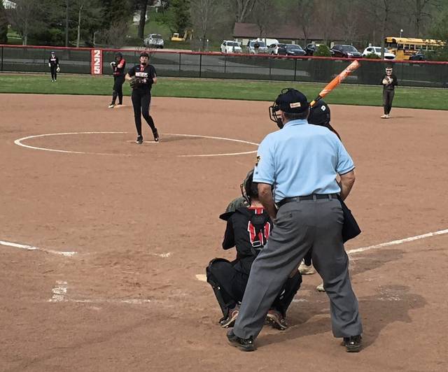 Upper St. Clair rolls past Peters Township in Section 1-6A matchup