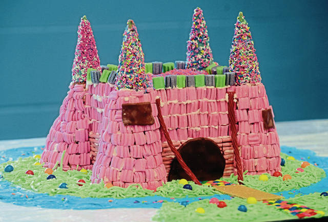 1003526_web1_VND-LO-EdibleArt4-032314