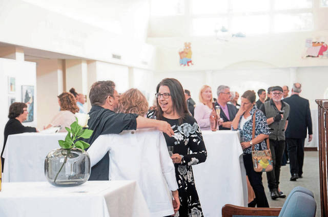 Friends of Sewickley Public Library host art show gala