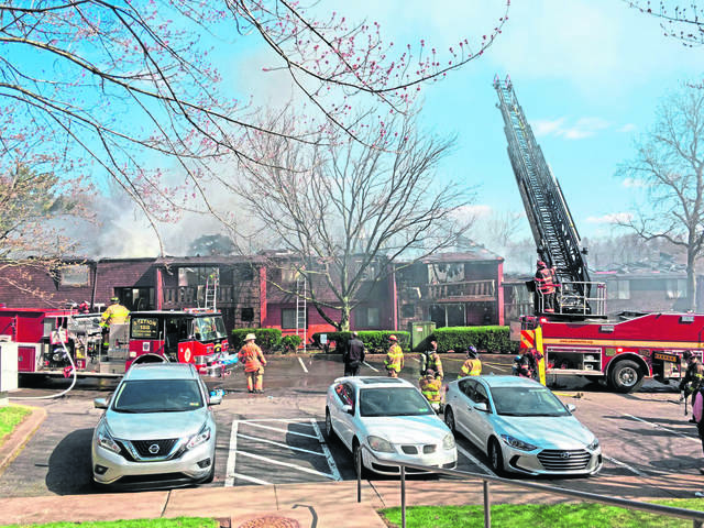 1008822_web1_nj-mccandlessfire-041110
