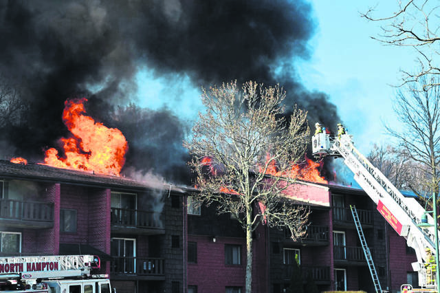 1011973_web1_ptr-durhamcourtfire02-0411197