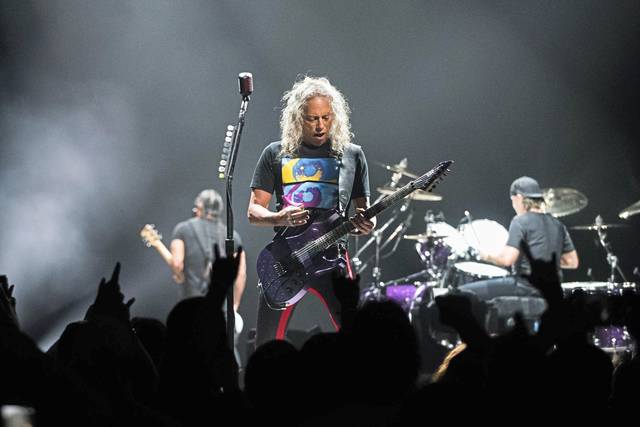 1026242_web1_GTR-Metallica12-101918