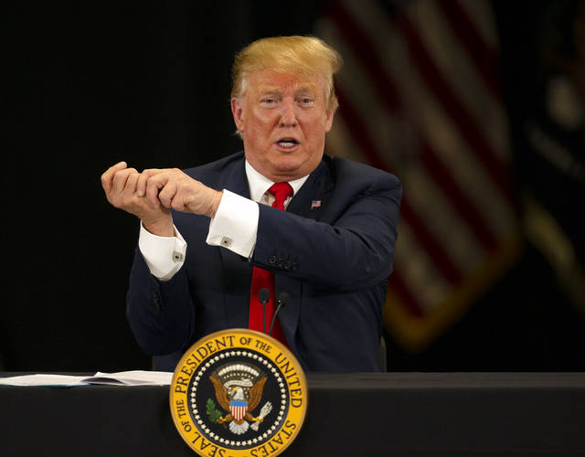 1027605_web1_TrumpinMN