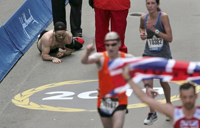 1029783_web1_AP_Micah_Herndon_Boston_Marathon_01