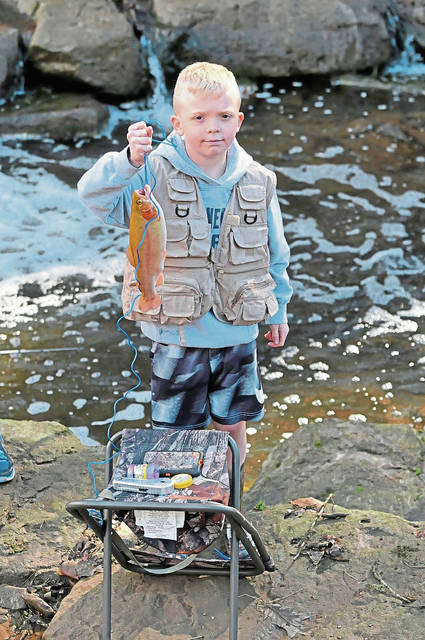 1031759_web1_sj-lo-fish-042619