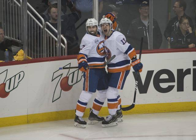 1035037_web1_GTR-Pens05-041719