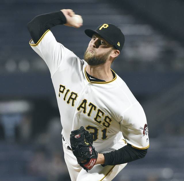1043140_web1_GTR-Bucs08-042019