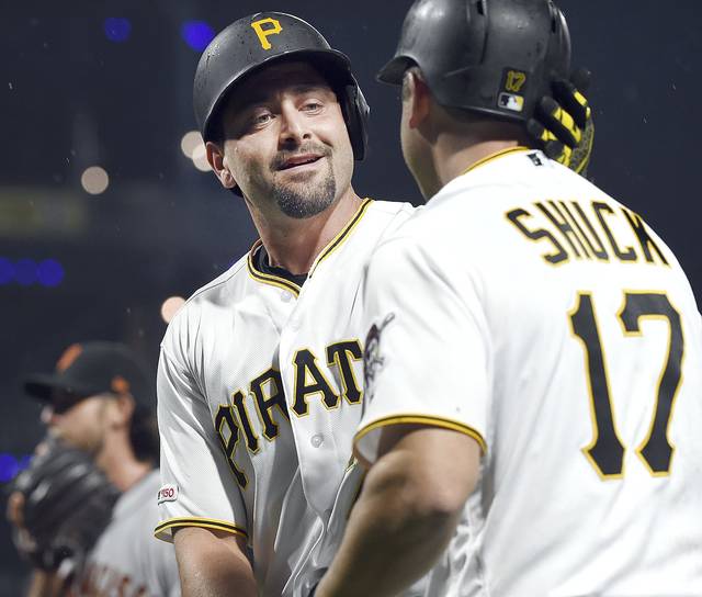 1043140_web1_GTR-Bucs12-042019