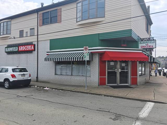 1043301_web1_PTR-BLOOMFIELDGROCERIA-042019
