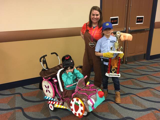 1043615_web1_steel-city-con-april-2019--7-