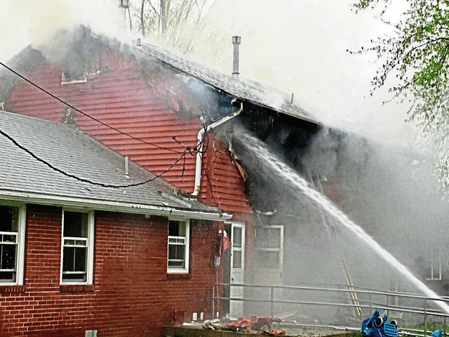 1056200_web1_vnd-harrisonfire02-042219