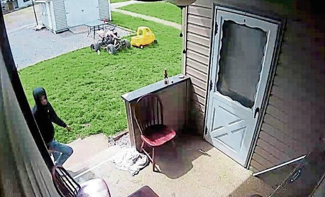 1066859_web1_vnd-tarburglary01-042519