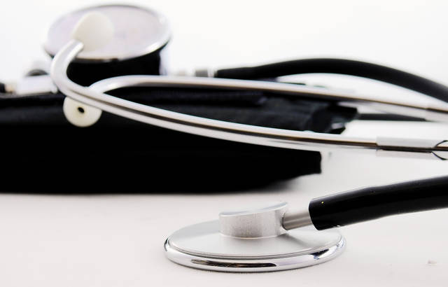 1073353_web1_Stethoscope